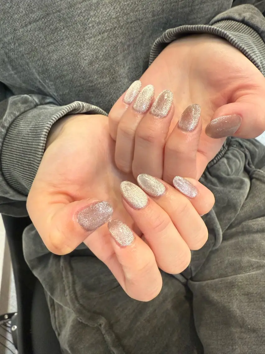 ネイル マグネットネイル yui nailのネイルデザイン