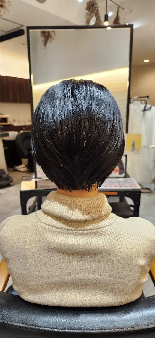 ショート OVAL hair はづきのヘアスタイル