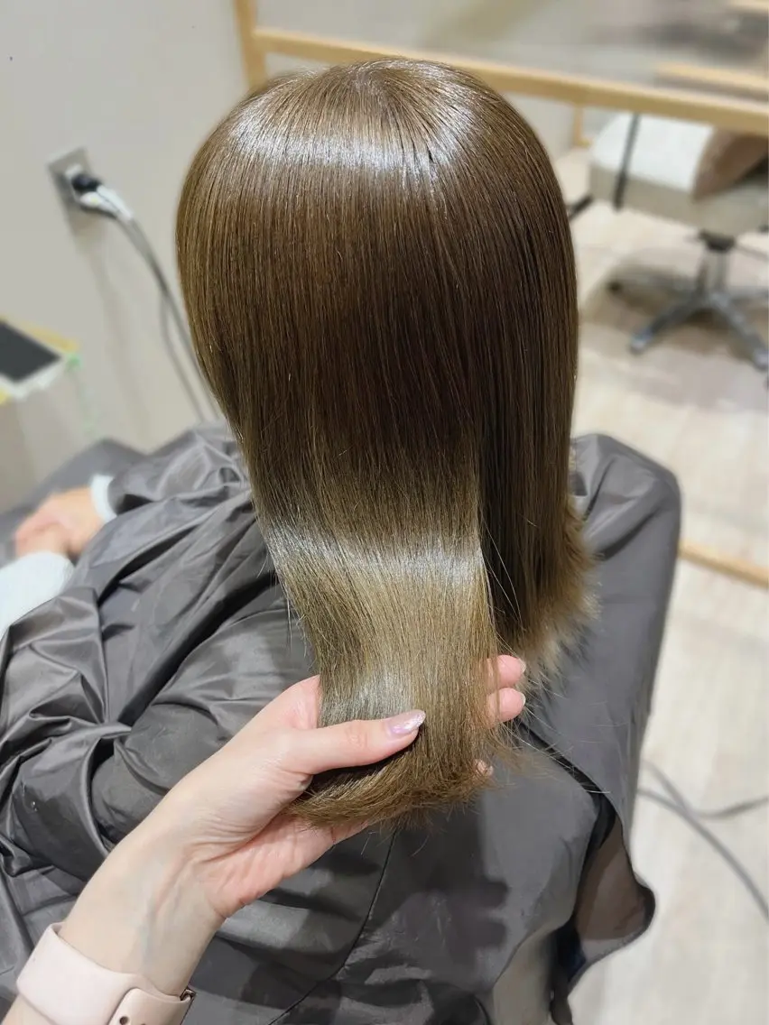 ミディアム カラー ヘアアレンジ ヘーゼル カット ヘアカラー トリートメント hazuki🐈⬛ 透明感カラーのヘアスタイル