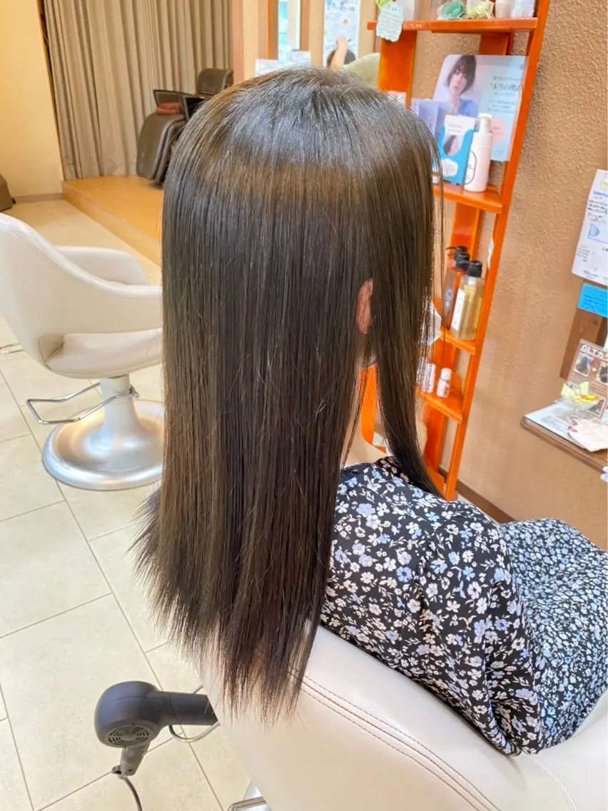 ロング カット ヘアカラー 縮毛矯正 美容室F i t✂️ ササキのヘアスタイル