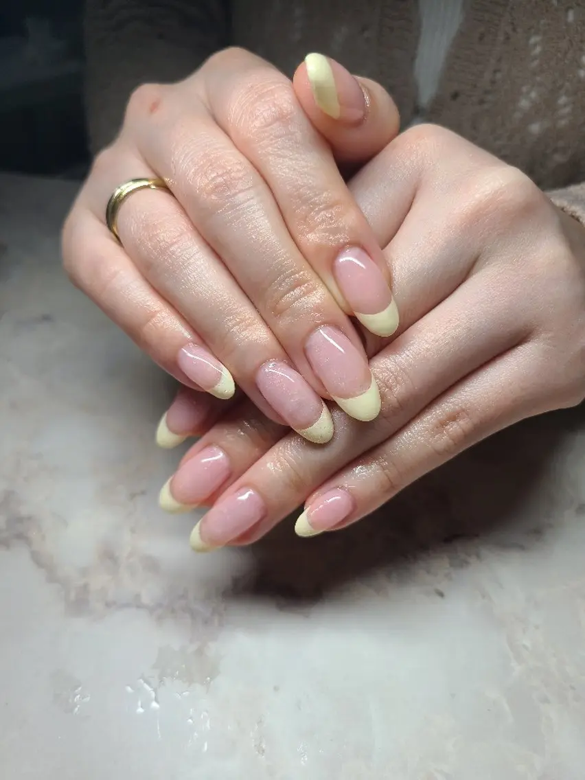 ネイル クリアネイル フレンチネイル ピンク 黄色 キレイ系サロン🤍 K-NAILのネイルデザイン