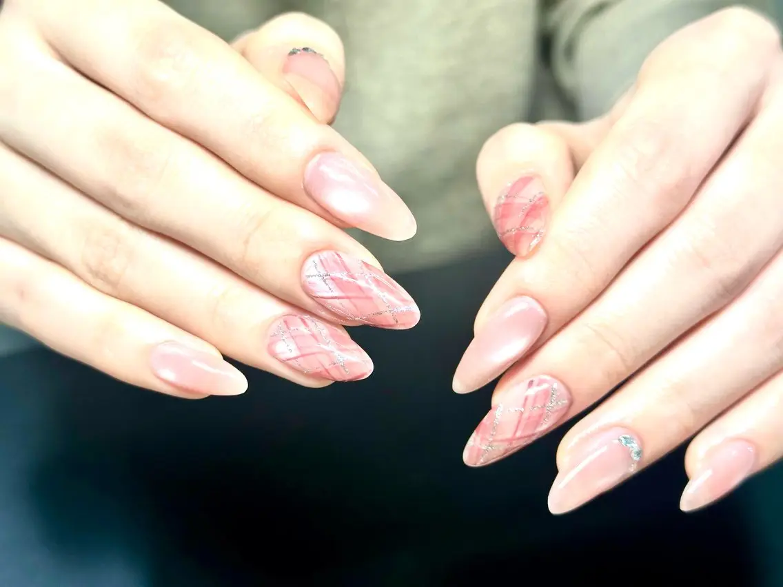 ネイル 韓国ネイル マグネットネイル ニュアンスネイル オフィスネイル ワンカラーネイル May&Way Neilのネイルデザイン