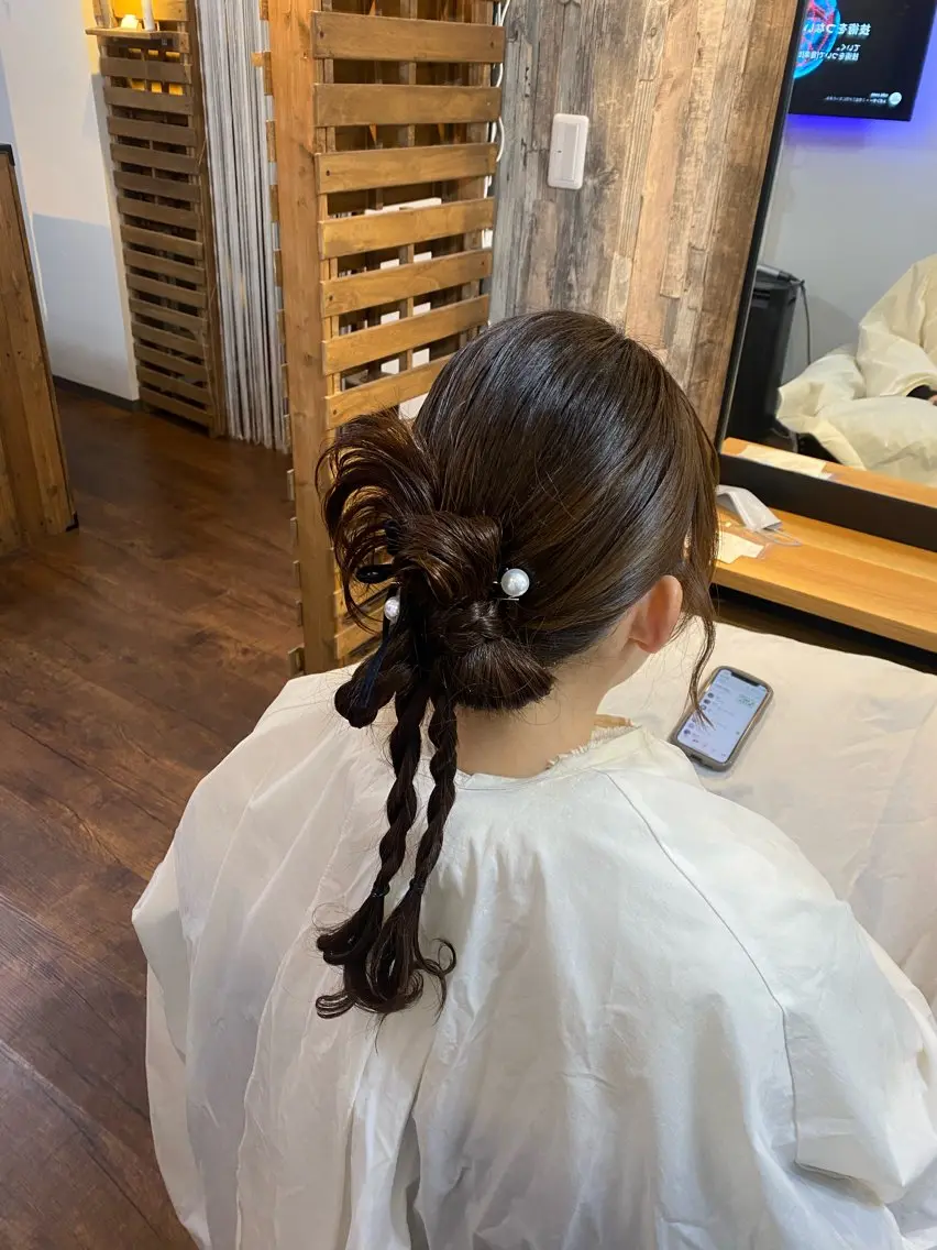 セミロング ヘアアレンジ ヘアセット Luzir⭐︎ GEN⭐︎のヘアスタイル