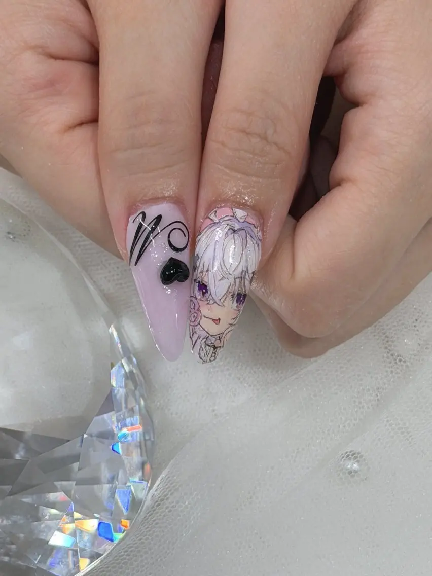 ネイル ハンドネイル ベスティオーラ aineのネイルデザイン