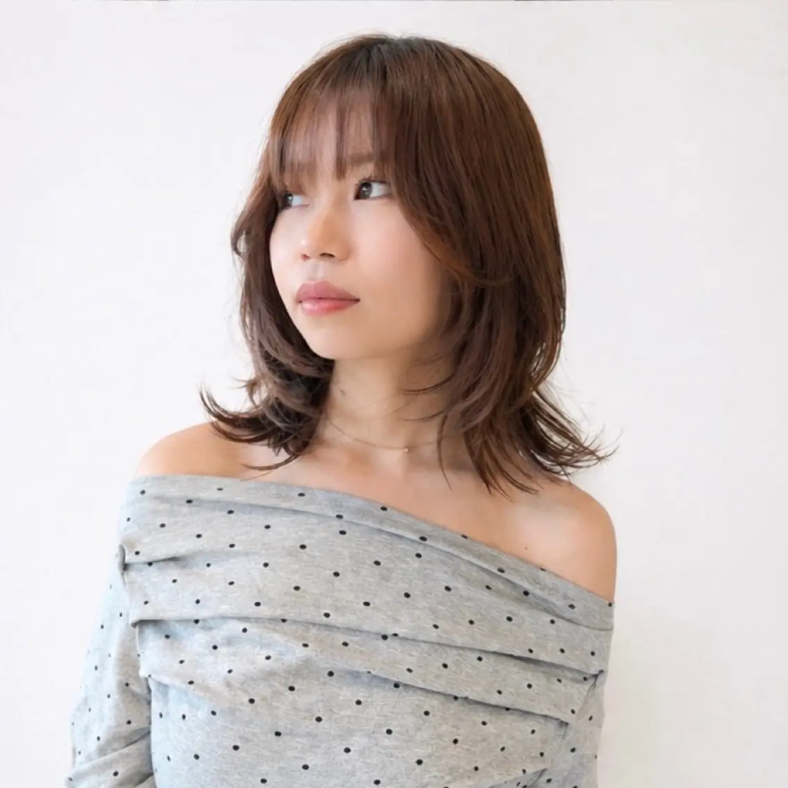 ミディアム カラー ブラウンカラー レイヤーカット カット ヘアカラー トリートメント 柔め透明感血色カラー 暖色/レイヤー/ゆいのヘアスタイル