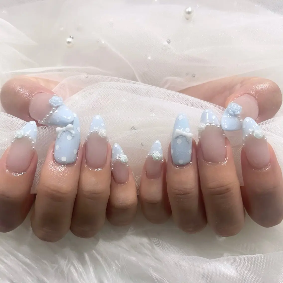 ネイル ハンドネイル 🧁fein. nana🩵のネイルデザイン