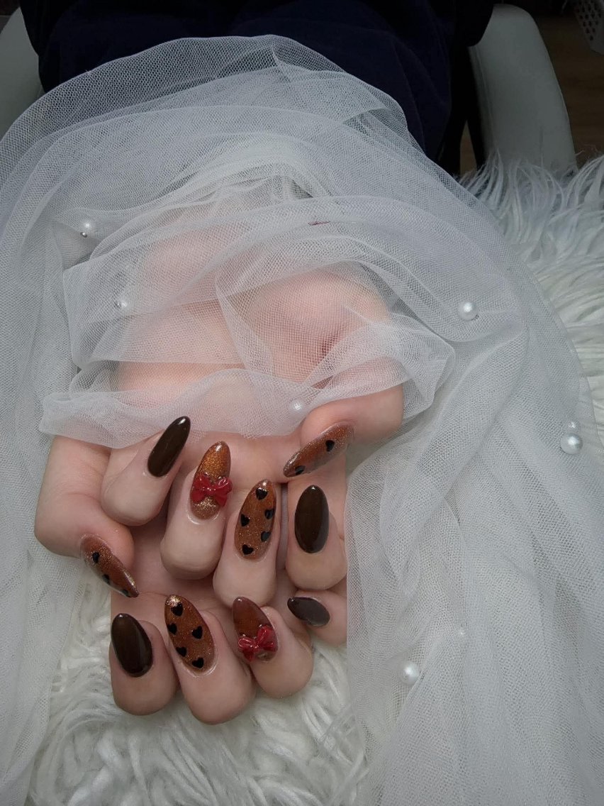 ネイル Queen Nail 研修生のネイルデザイン