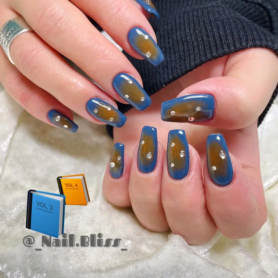 ネイル ブルー オレンジ ハンドネイル NAIL BLISSのネイルデザイン