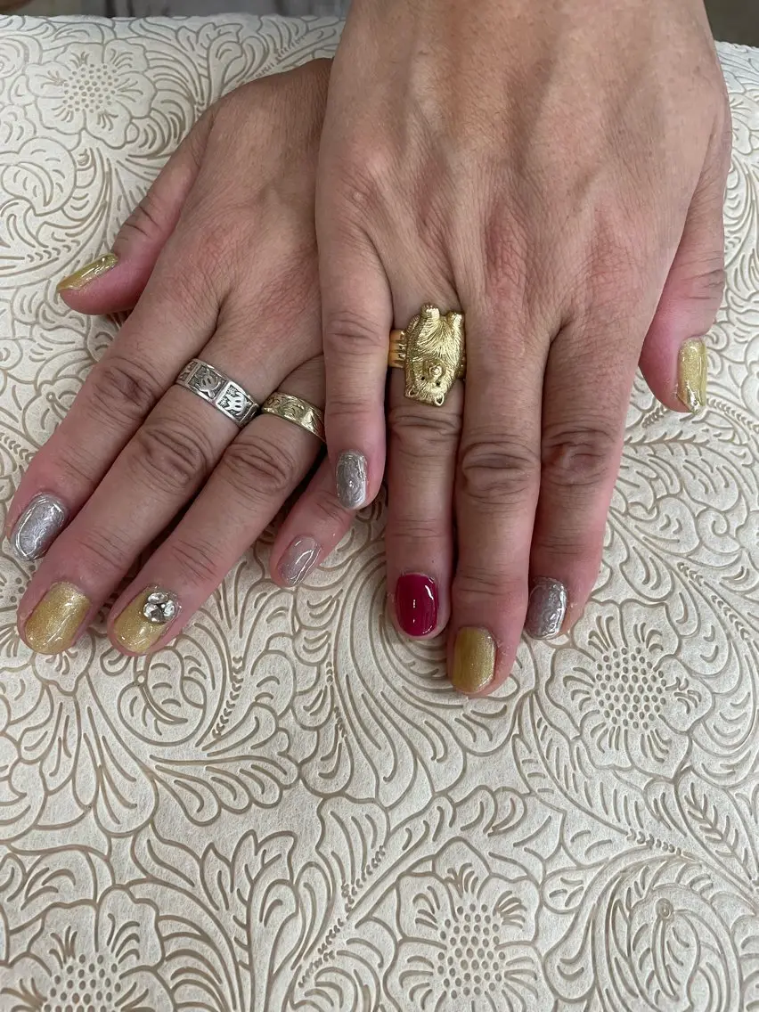 ネイル フラワーネイル precious nail roomのネイルデザイン
