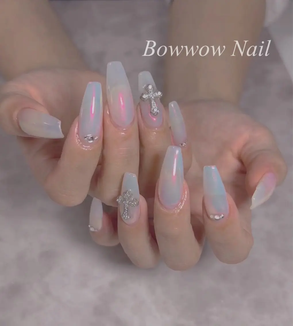 ネイル オーロラネイル Bow wow Nail さや🧸のネイルデザイン