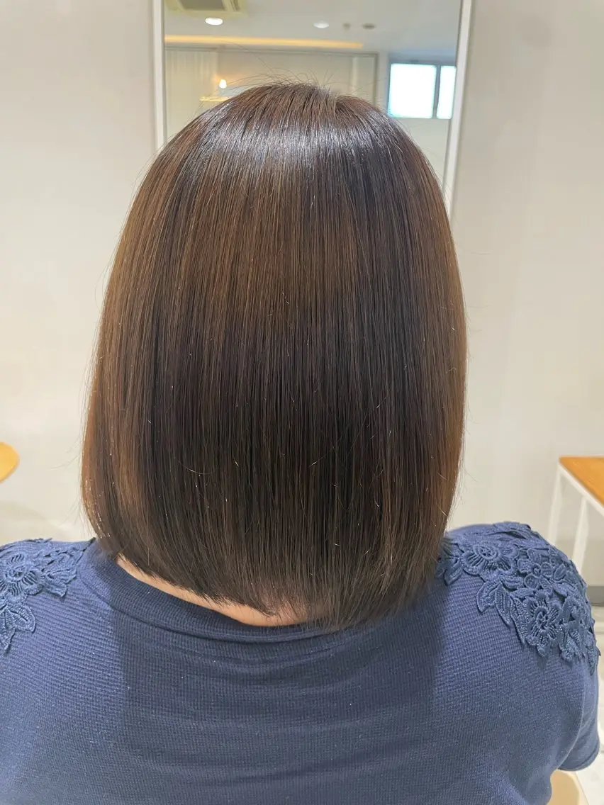 ミディアム 佐々木 麻衣のヘアスタイル