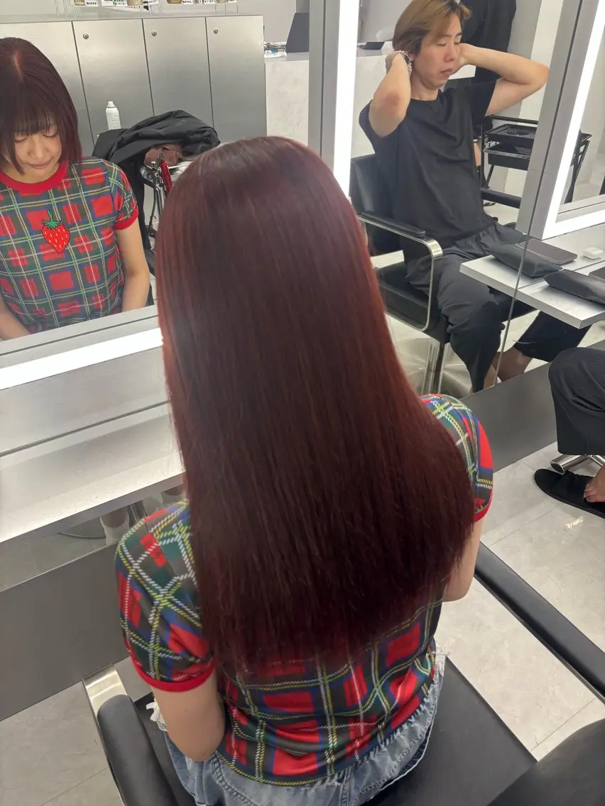 ロング カラー レッドカラー ヘアカラー TACE AYANOのヘアスタイル