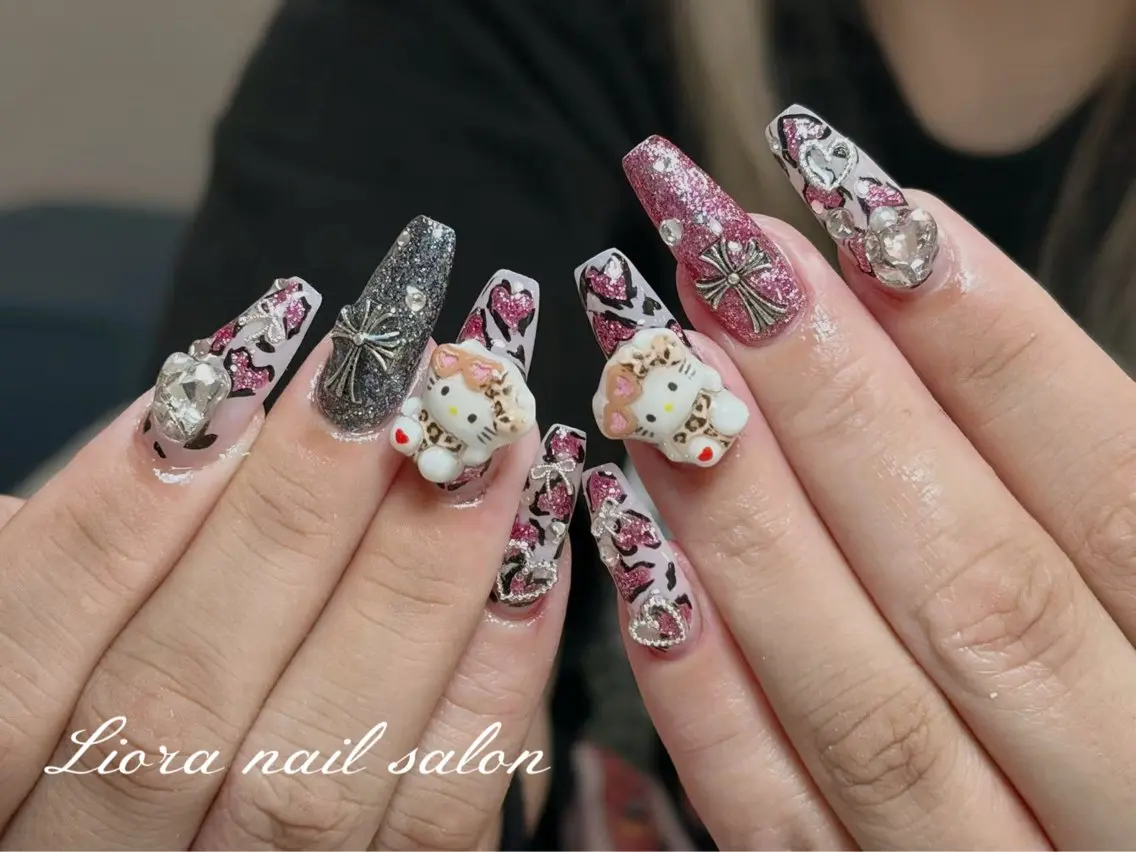ネイル チークネイル フットネイル フレンチネイル ジェルネイル ガーリー ハンドネイル Liora nailのネイルデザイン