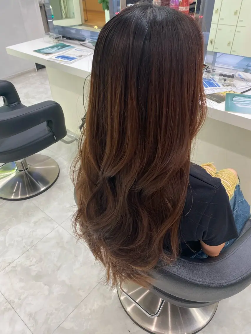 ロング Ma2Ri /ゆるふわ暖色カラーのヘアスタイル