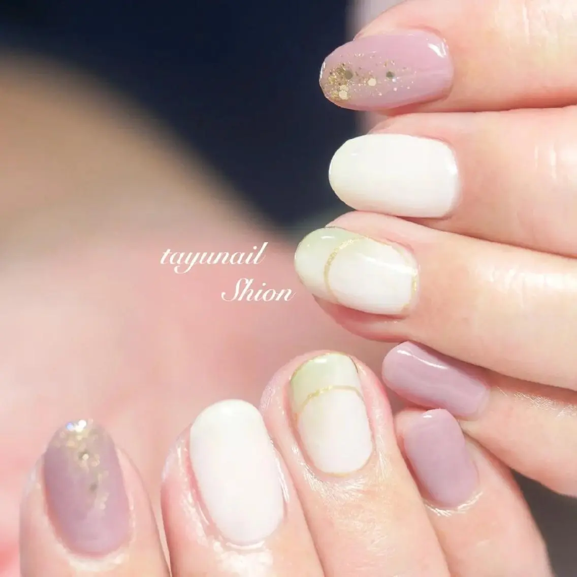 ネイル ブルー ジェルネイル ニュアンスネイル パラジェル 冬ネイル ネイルサロン 【たゆnail】のネイルデザイン