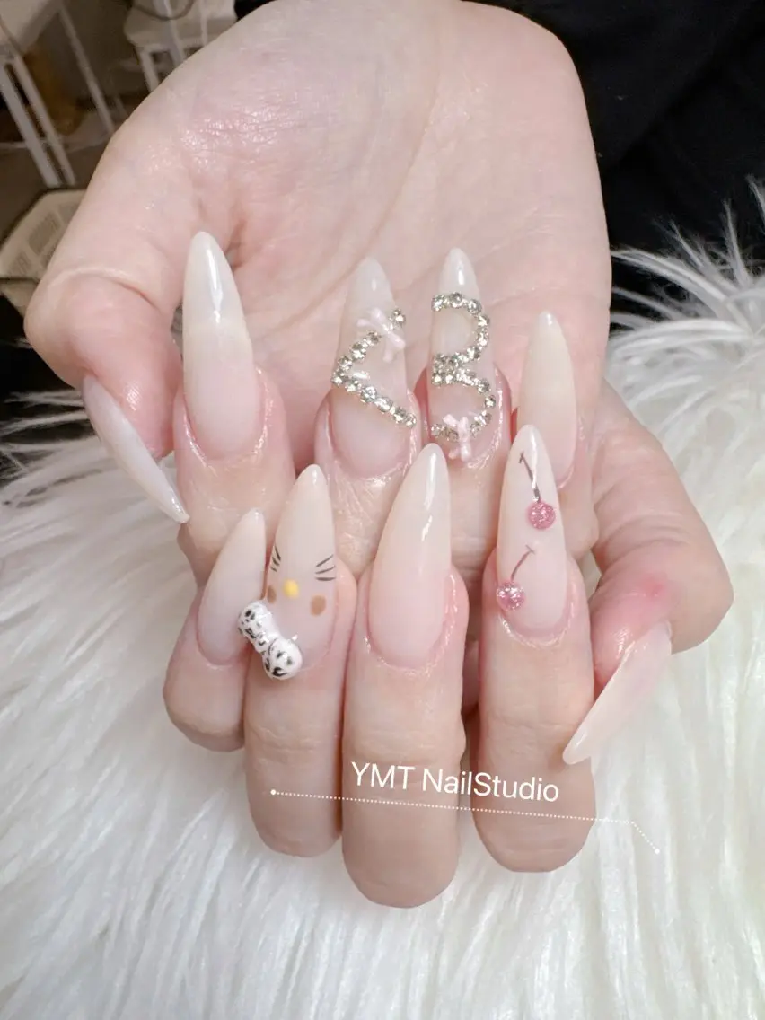 ネイル ハンドネイル YMT． NailStudioのネイルデザイン
