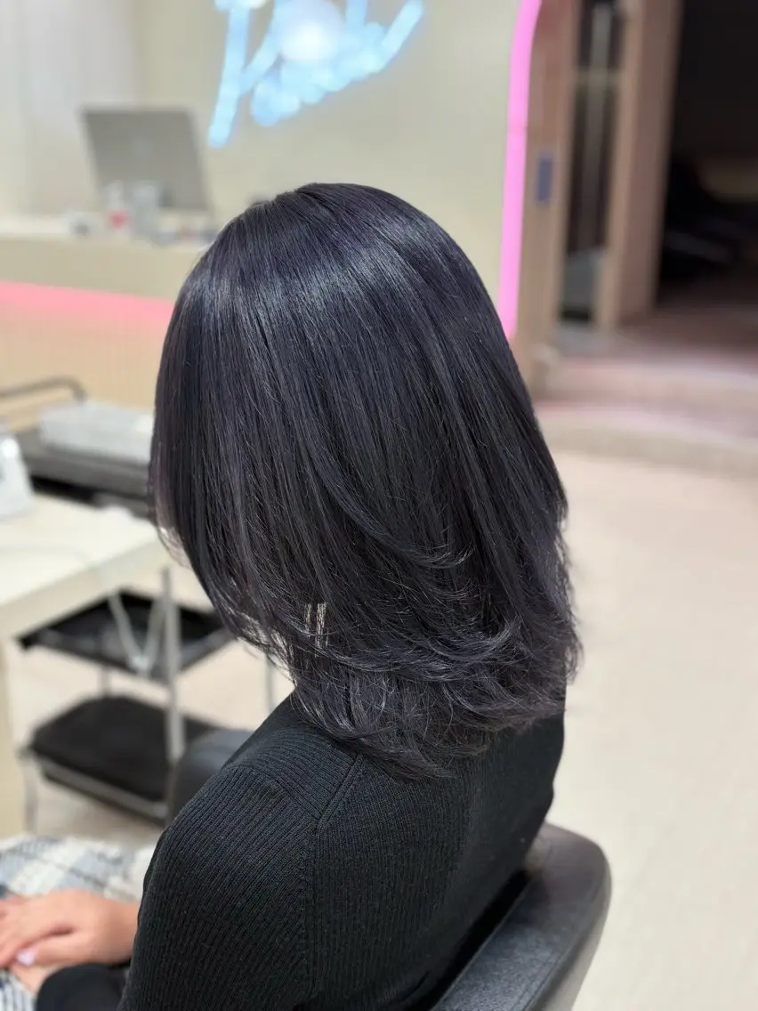 ミディアム カラー ヘアアレンジ ヘアカラー 💟RINNA 艶カラー💟のヘアスタイル