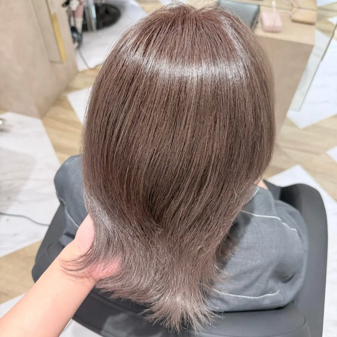 ミディアム EIGHT／ natsukiのヘアスタイル