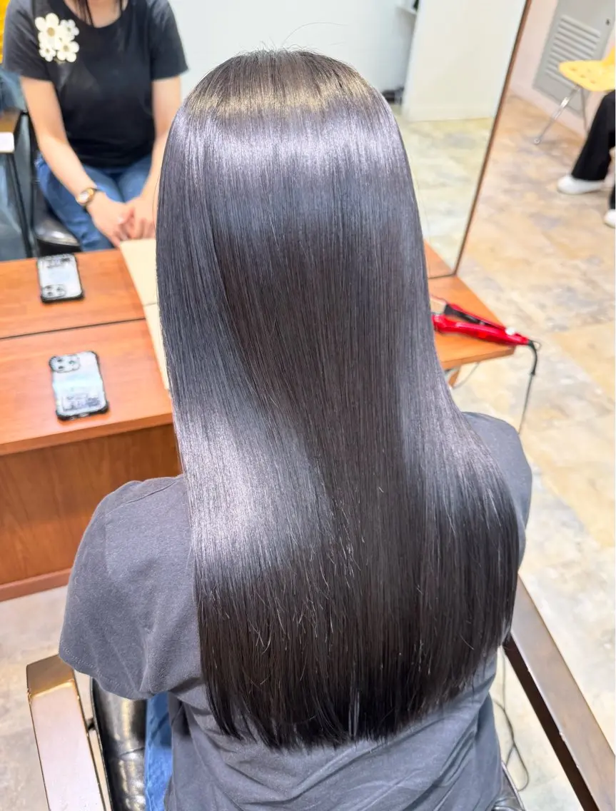 セミロング カラー collet 内田笙來のヘアスタイル