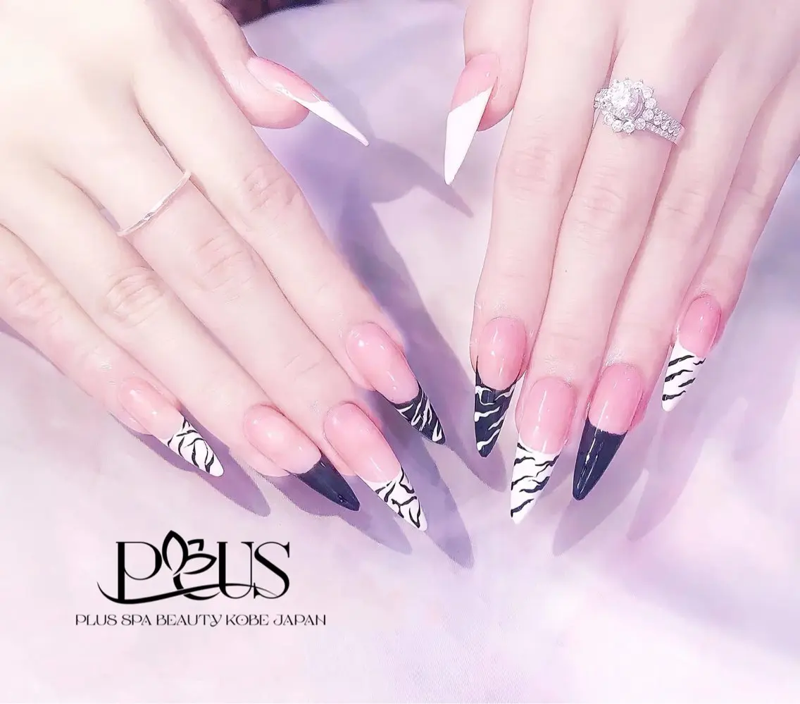 ネイル PLUSSPA HOANGのネイルデザイン