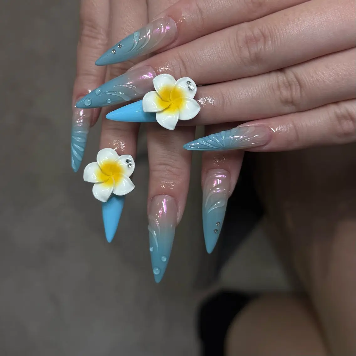 ネイル ぷっくりネイル ハンドネイル IROHA NAIL 北村菜帆のネイルデザイン