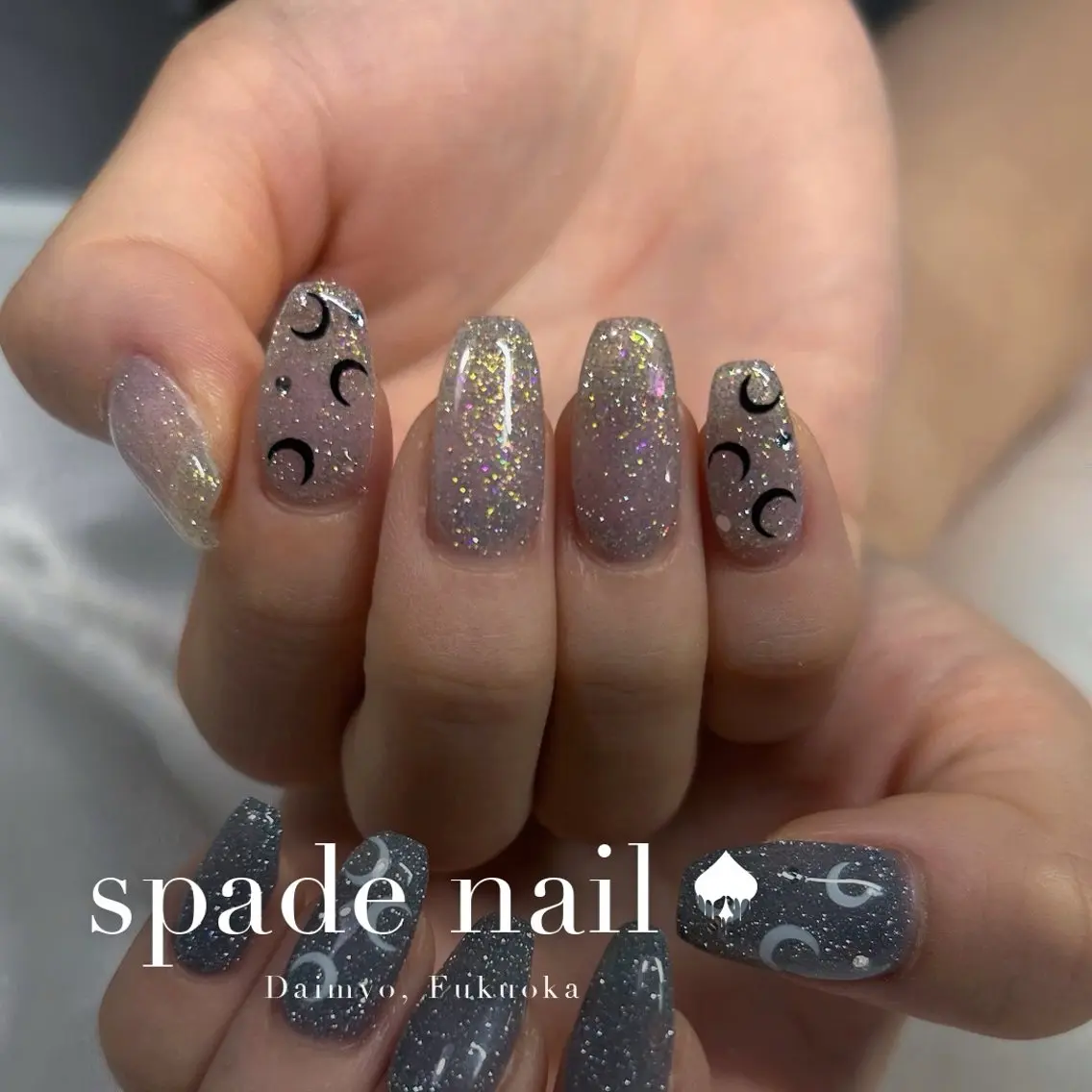 ネイル ラメ(グリッター) ロングネイル ニュアンスネイル ハンドネイル Spade nail(大名)のネイルデザイン