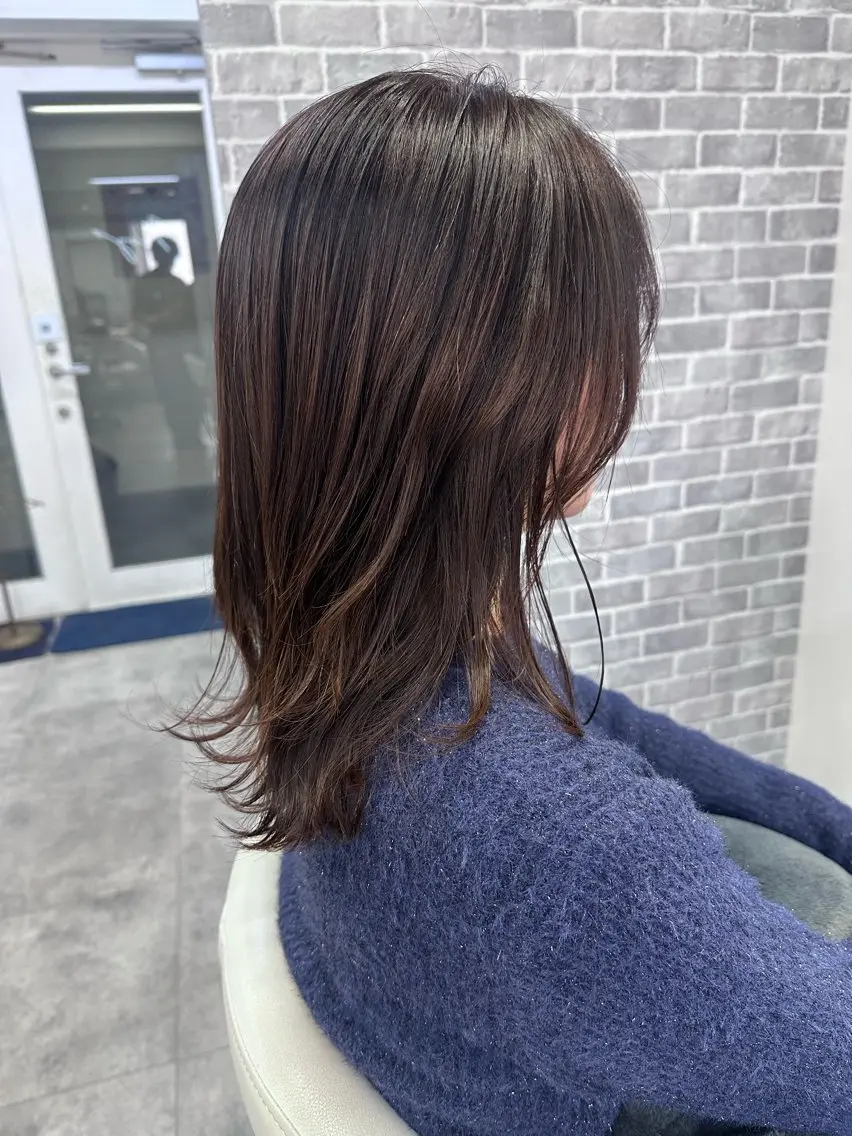 セミロング カット ヘアカラー トリートメント Noyヨシモト ヒロトのヘアスタイル
