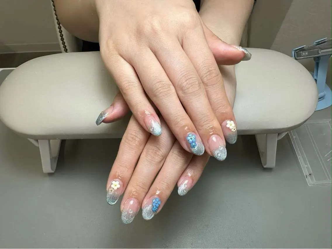 ネイル ハンドネイル more glam 大宮店カナのネイルデザイン