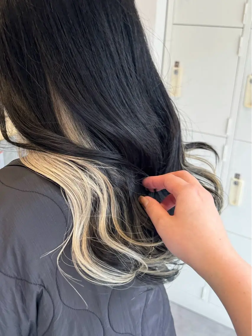 カラー 原口 真生のヘアスタイル