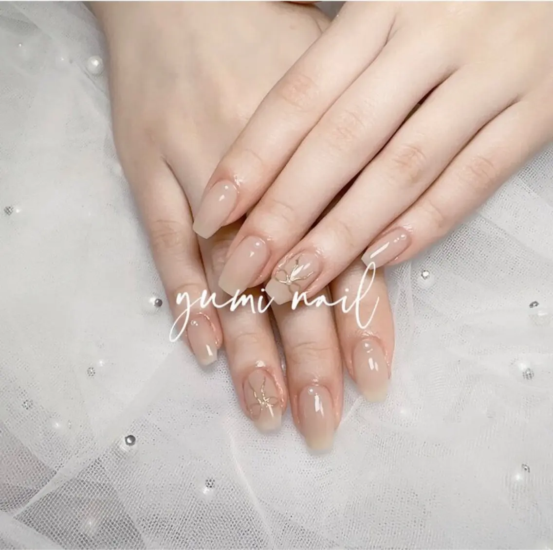 ネイル 𝐲𝐮𝐦𝐢🎀 長さ出しデザイン専門のネイルデザイン