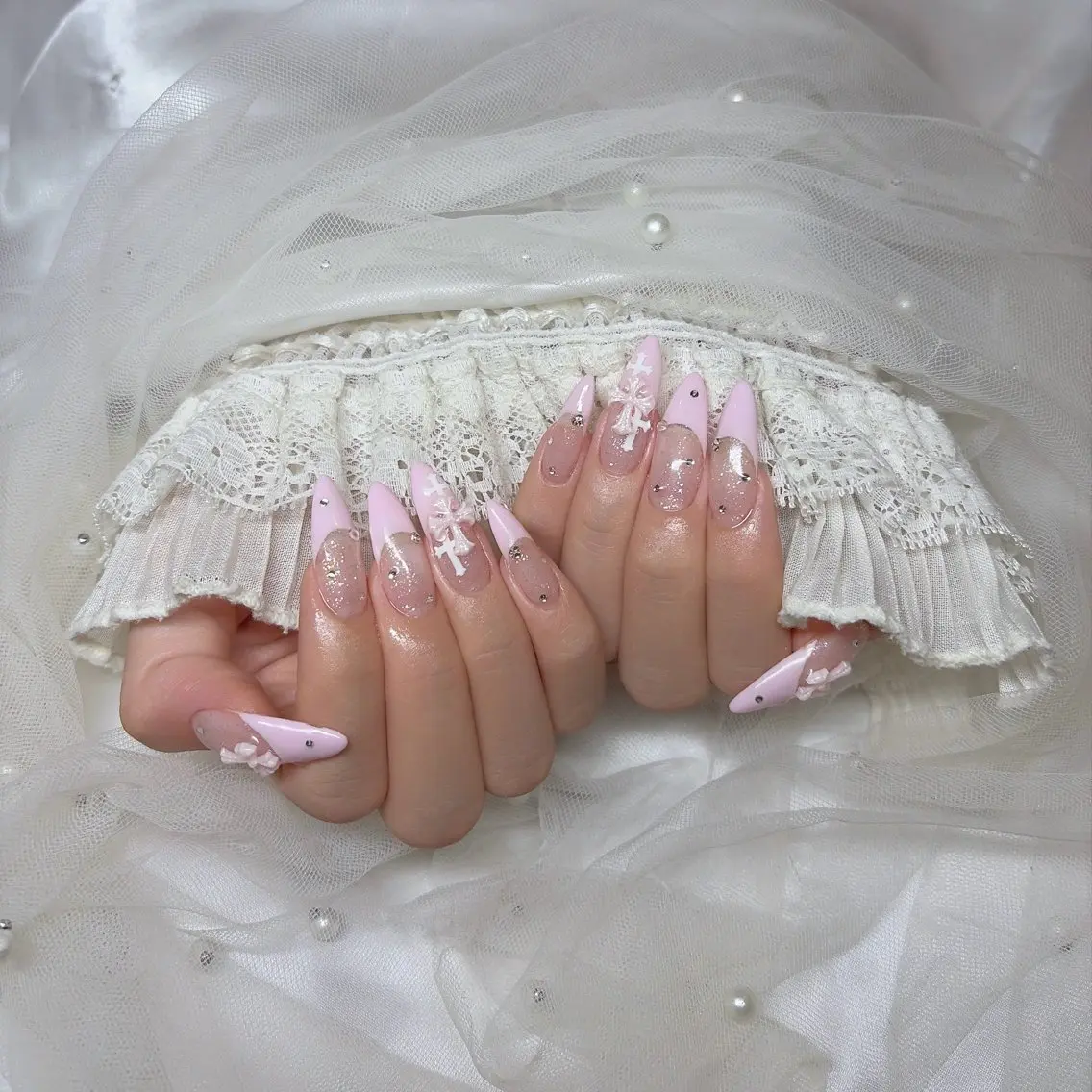 ネイル アートネイル フラッシュネイル フレンチネイル sissy moeのネイルデザイン