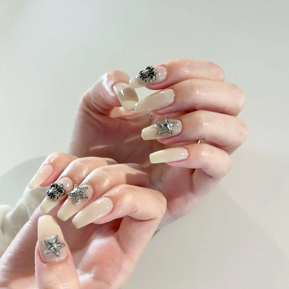 ネイル ワンカラーネイル ハンドネイル Dallon nailのネイルデザイン