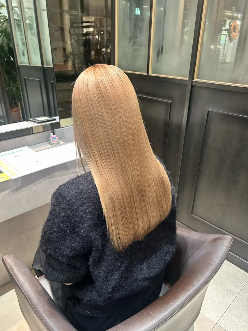 ロング ヘアカラー 縮毛矯正 トリートメント Lolonois 森ノ宮【 yui 】のヘアスタイル