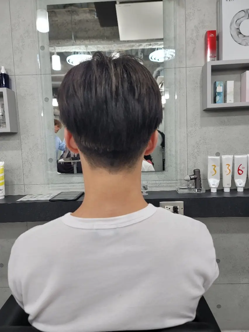 ショート メンズ ❇️安達 優心❇️ レイヤー/艶髪特化のヘアスタイル