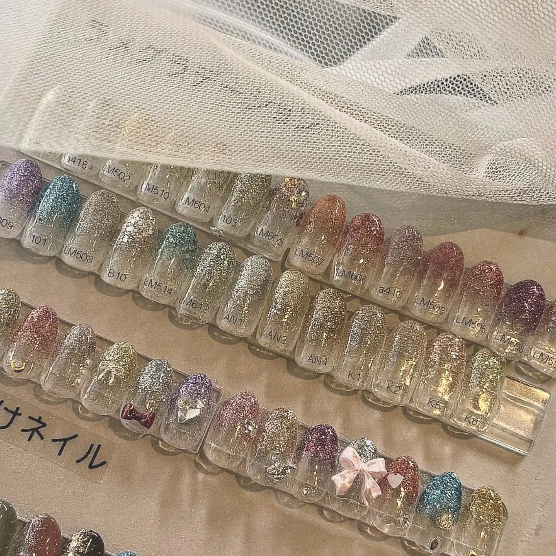 ネイル グラデーション ラメ(グリッター) ラメグラデーション ハンドネイル Aswy.新小岩 chiiのネイルデザイン