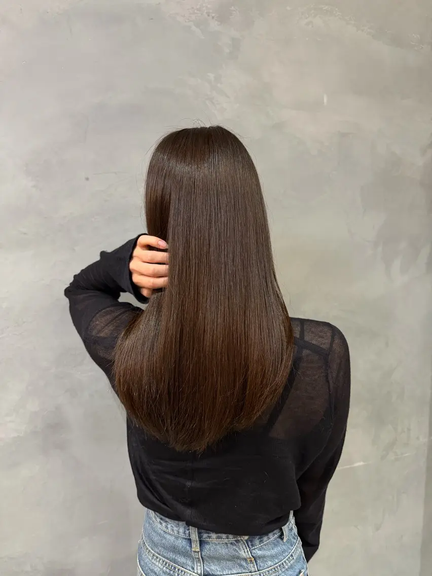 ロング ヘアカラー 前畑 きりあのヘアスタイル