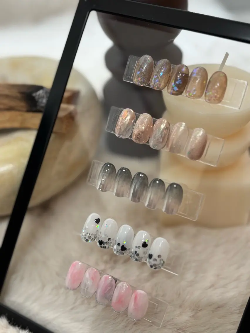 ネイル シンプルネイル caddly naoのネイルデザイン