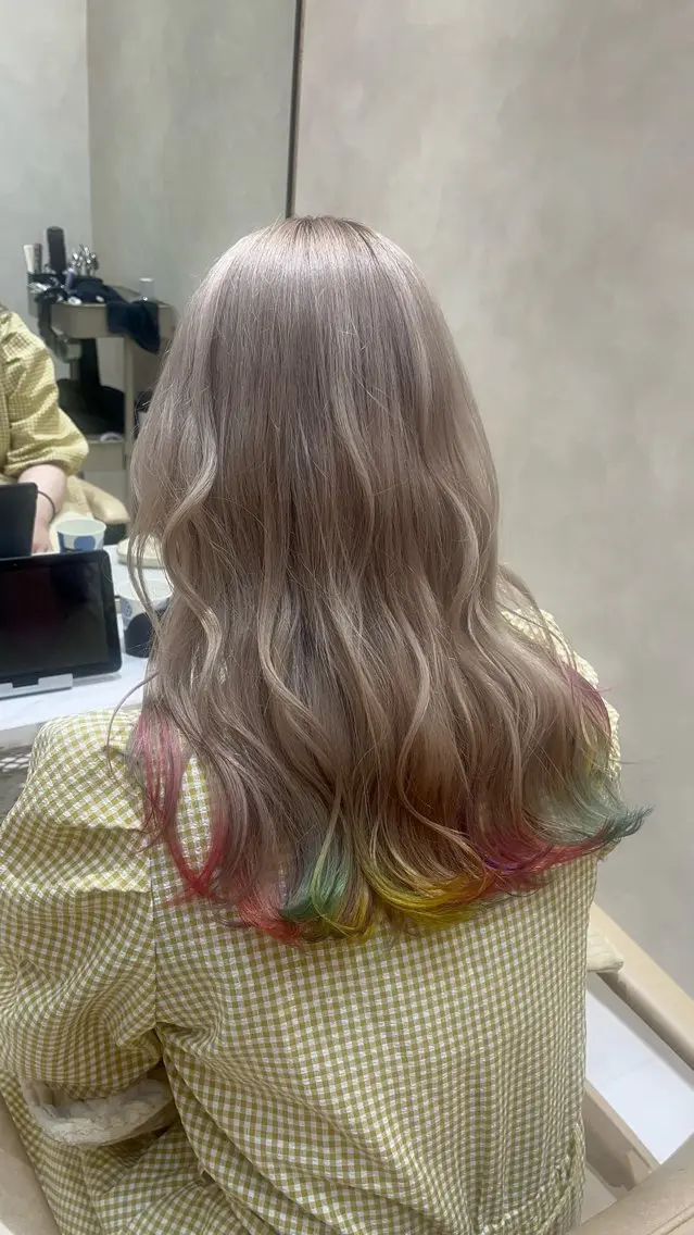 セミロング nao🎀zina 透明感/艶髪のヘアスタイル