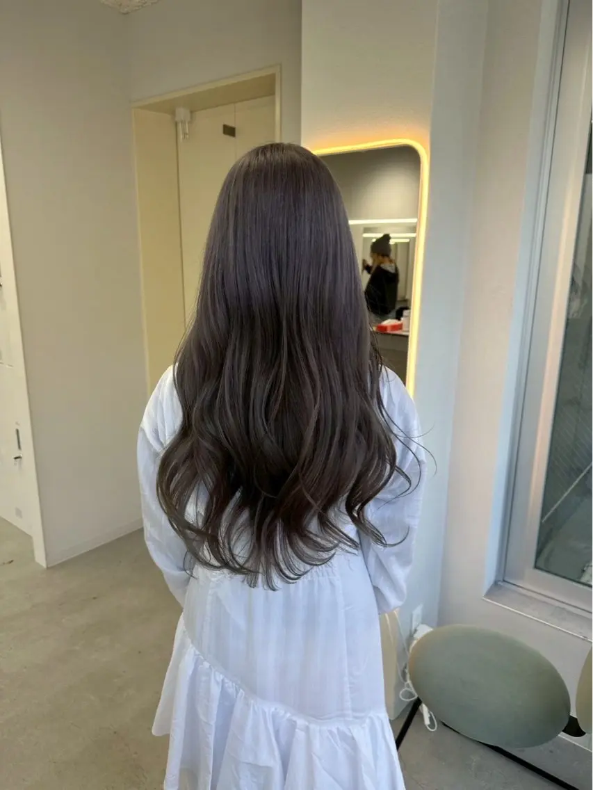 ロング カラー Maia🦋 博多 透明感カラーのヘアスタイル