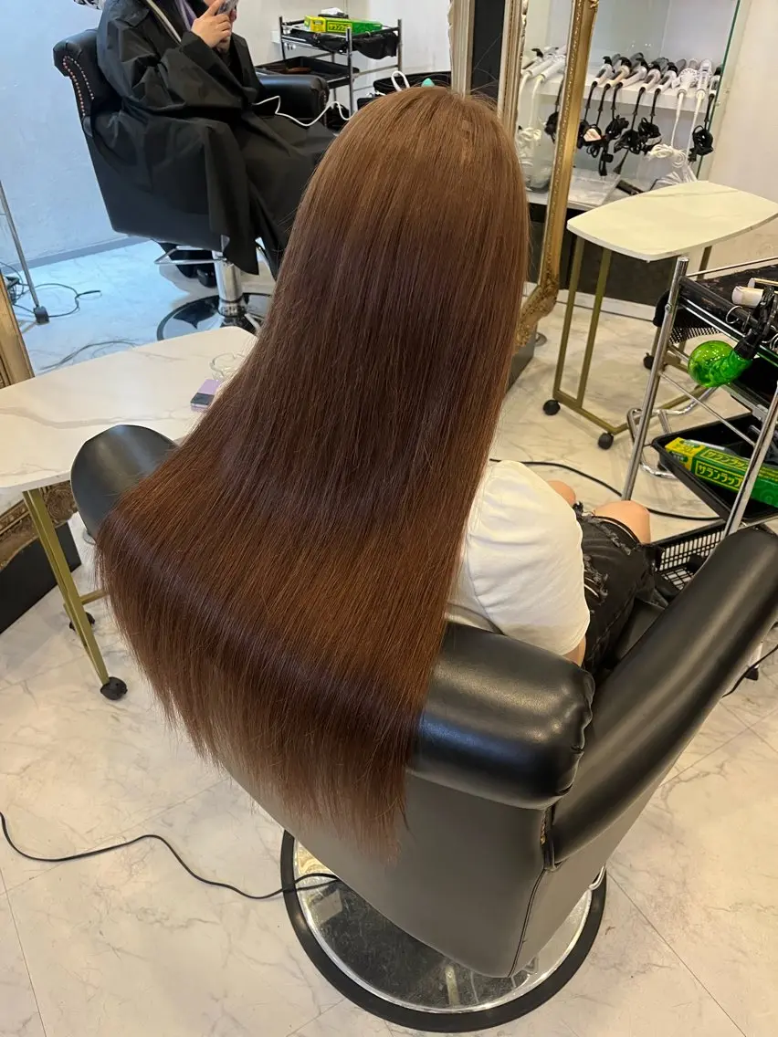 ロング エクステ ケアブリーチ&シール エクステの店和田翔莉のヘアスタイル