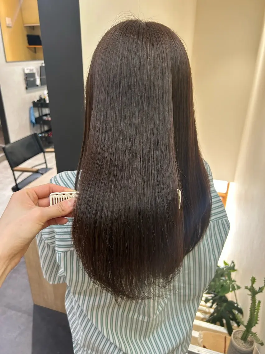ロング カラー ベージュカラー ブラウンカラー ブラウンベージュ 透明感カラー カット ヘアカラー トリートメント hubhair レイヤー/透明感のヘアスタイル