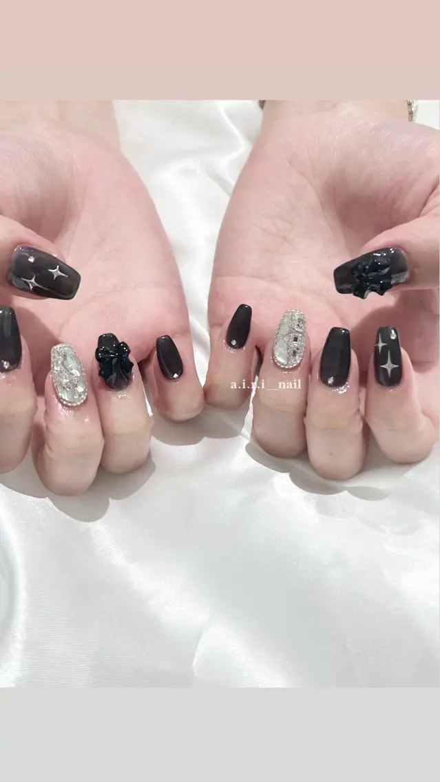ネイル ハンドネイル 𝗮𝗶𝗿𝗶 🌙のネイルデザイン