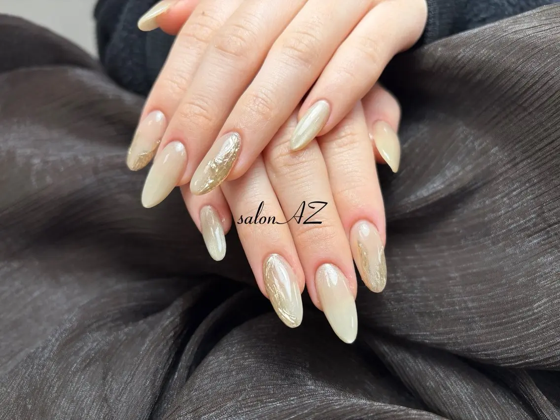 ネイル 長さ出し フットネイル フレンチネイル マグネットネイル ニュアンスネイル salon AZのネイルデザイン