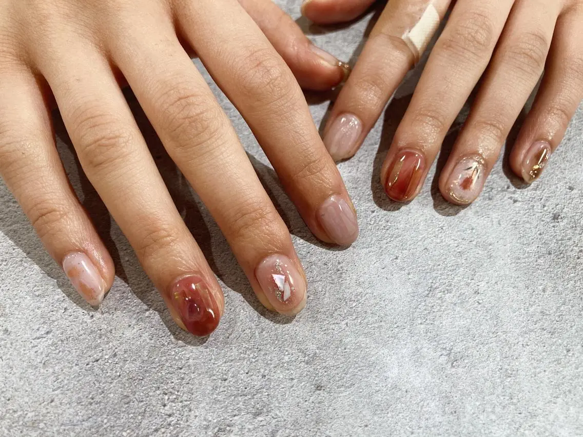 ネイル 持ち込み ニュアンスネイル kana🌻辻堂/ キレイめ・シンプルのネイルデザイン