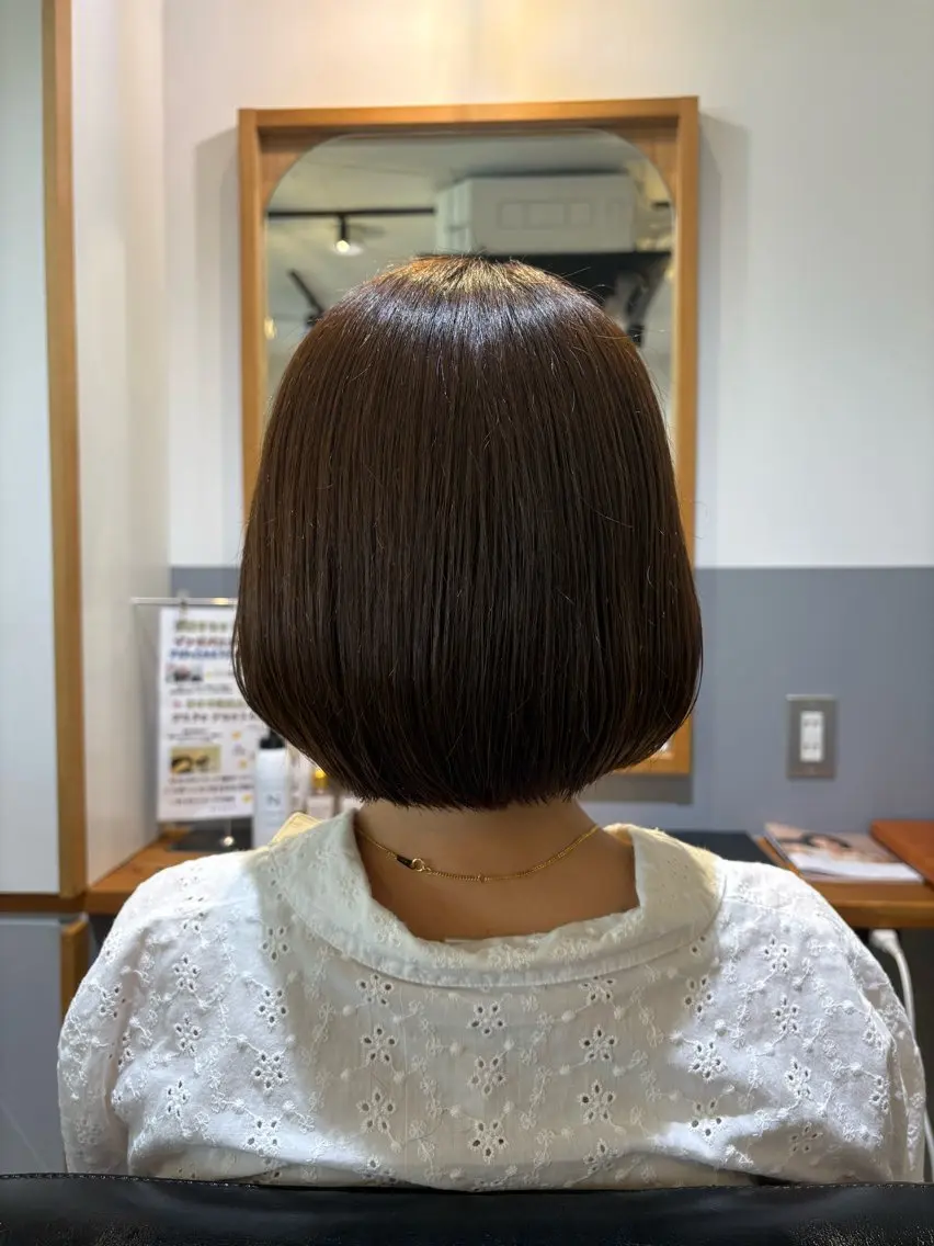 ショート ボブ カット ヘアカラー トリートメント Shiina シイナのヘアスタイル