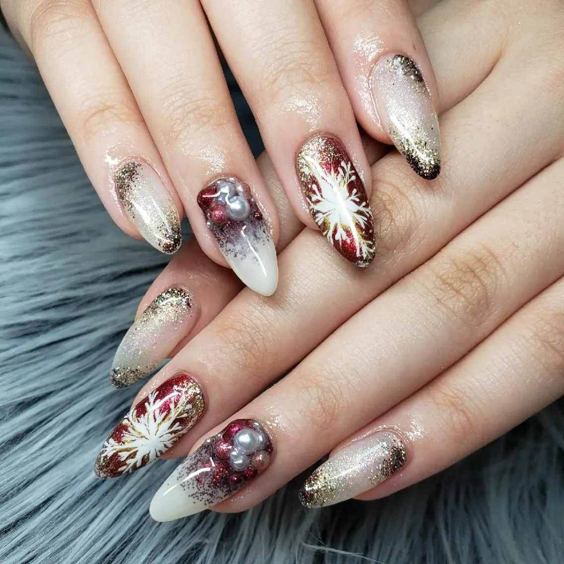 ネイル ロングネイル 赤色 冬ネイル クリスマス Nail salon Coco【溝の口駅】のネイルデザイン