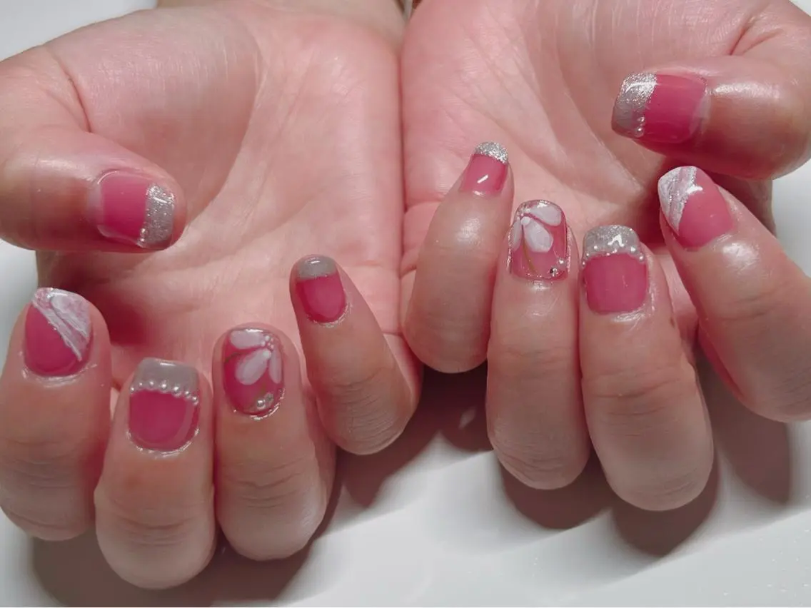 ネイル ハンドネイル IRAS..nail ＥＲＩＫＡのネイルデザイン