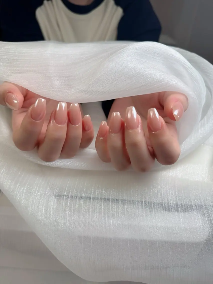 ネイル チークネイル フレンチネイル グラデーション 韓国ネイル マグネットネイル ハンドネイル Hana Nailのネイルデザイン