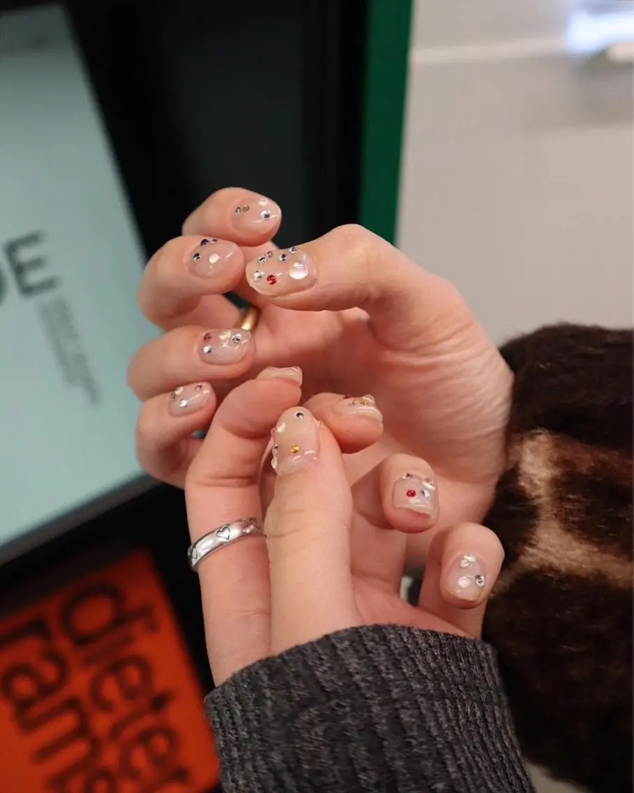 ネイル シンプルネイル chika ／ nailのネイルデザイン