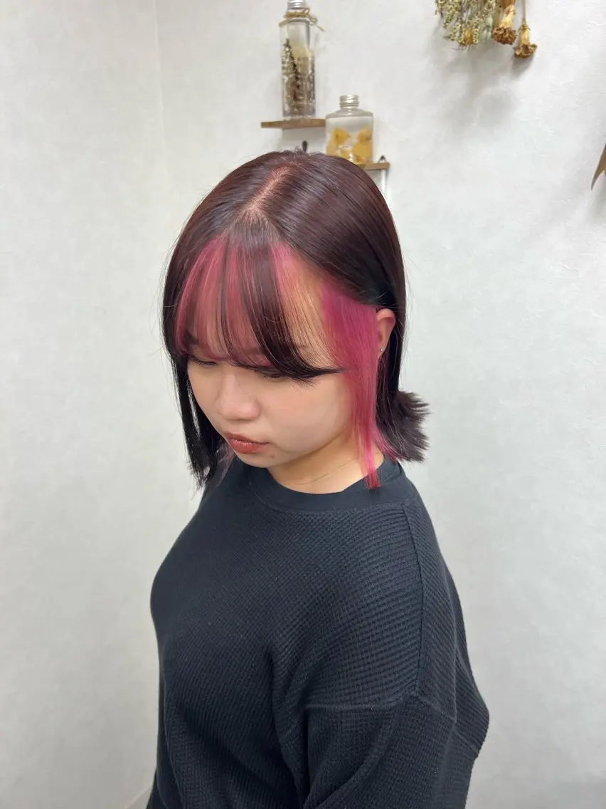 ミディアム ブリーチカラー HAZUKI🦖のヘアスタイル